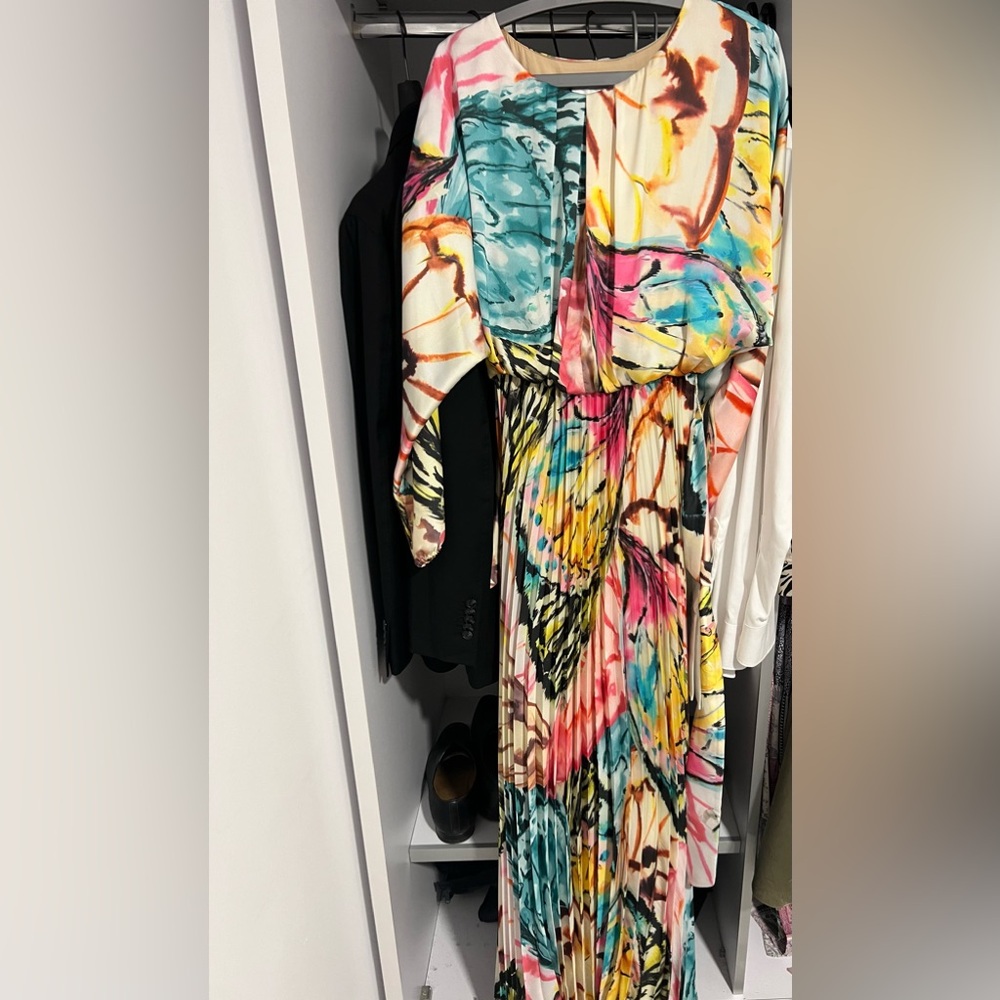 NISSA silk belted maxi dress size 4